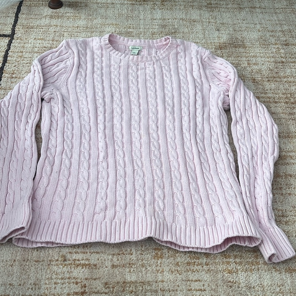 Llbean cable knit sweater